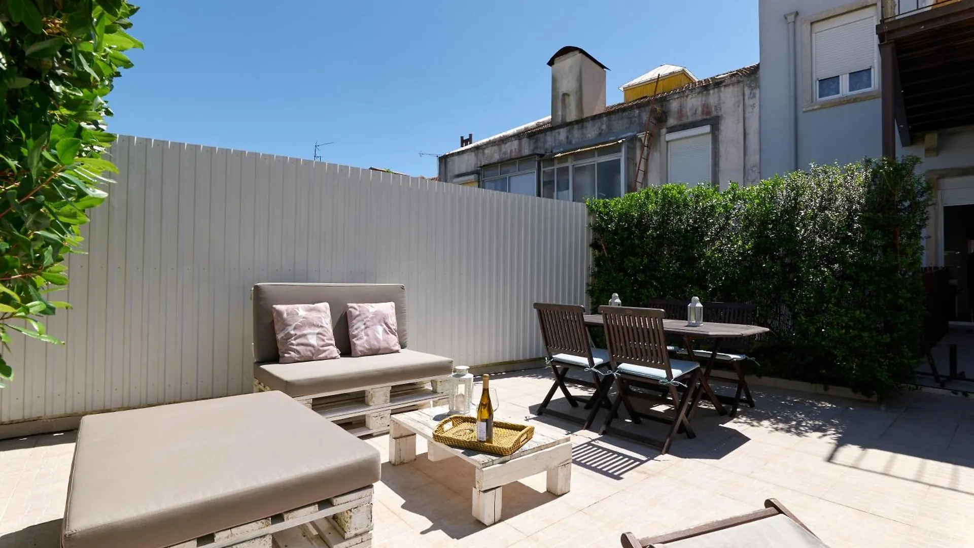 Travessa Houses Lisbon Apartment
